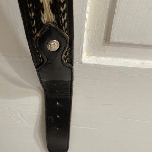 Vintage Pony hair Black and Tan Leather Belt - Picture 4 of 10